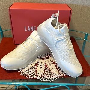 New in box Lane-Eight Sneakers. Mens or women’s.  1001.  Size 7.5 womens.  6 men